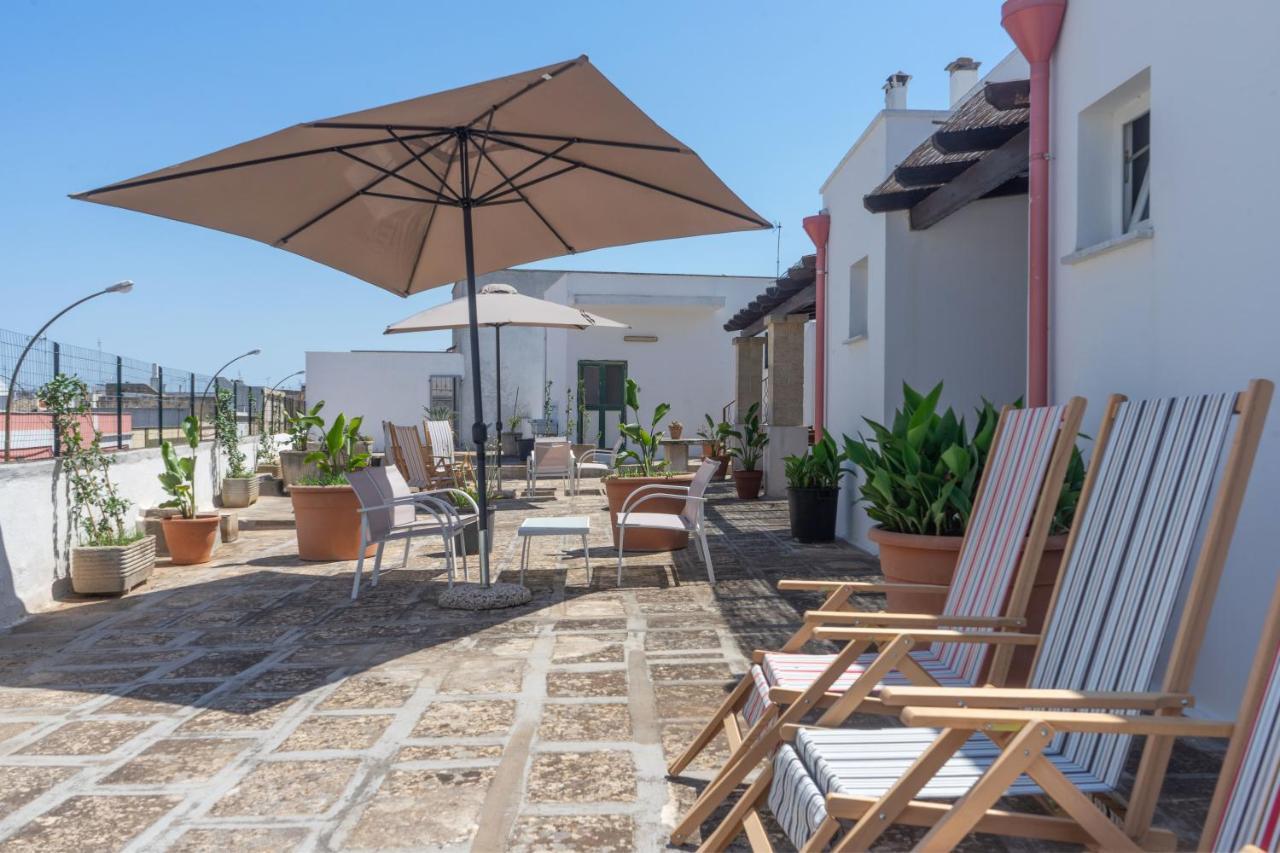 Palazzo Ashian Bed & Breakfast Acquarica del Capo Bagian luar foto