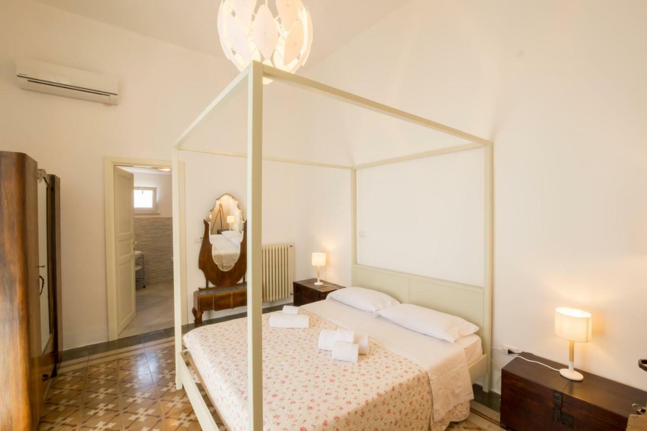 Palazzo Ashian Bed & Breakfast Presicce Bagian luar foto