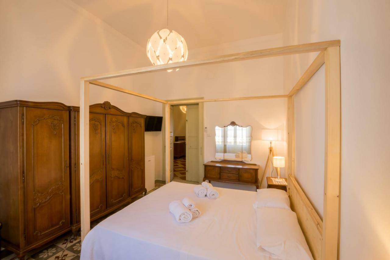 Palazzo Ashian Bed & Breakfast Presicce Bagian luar foto