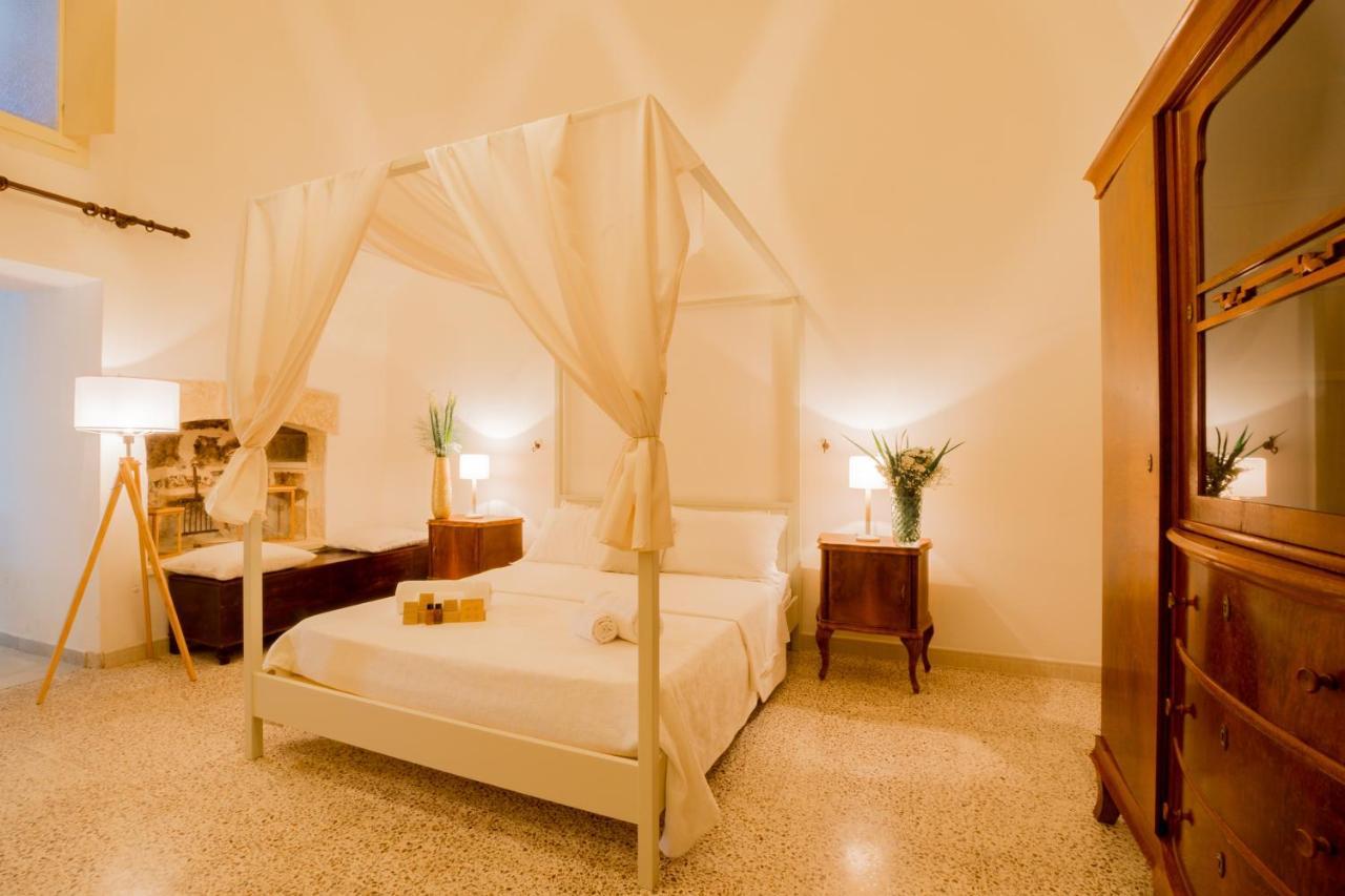 Palazzo Ashian Bed & Breakfast Presicce Bagian luar foto