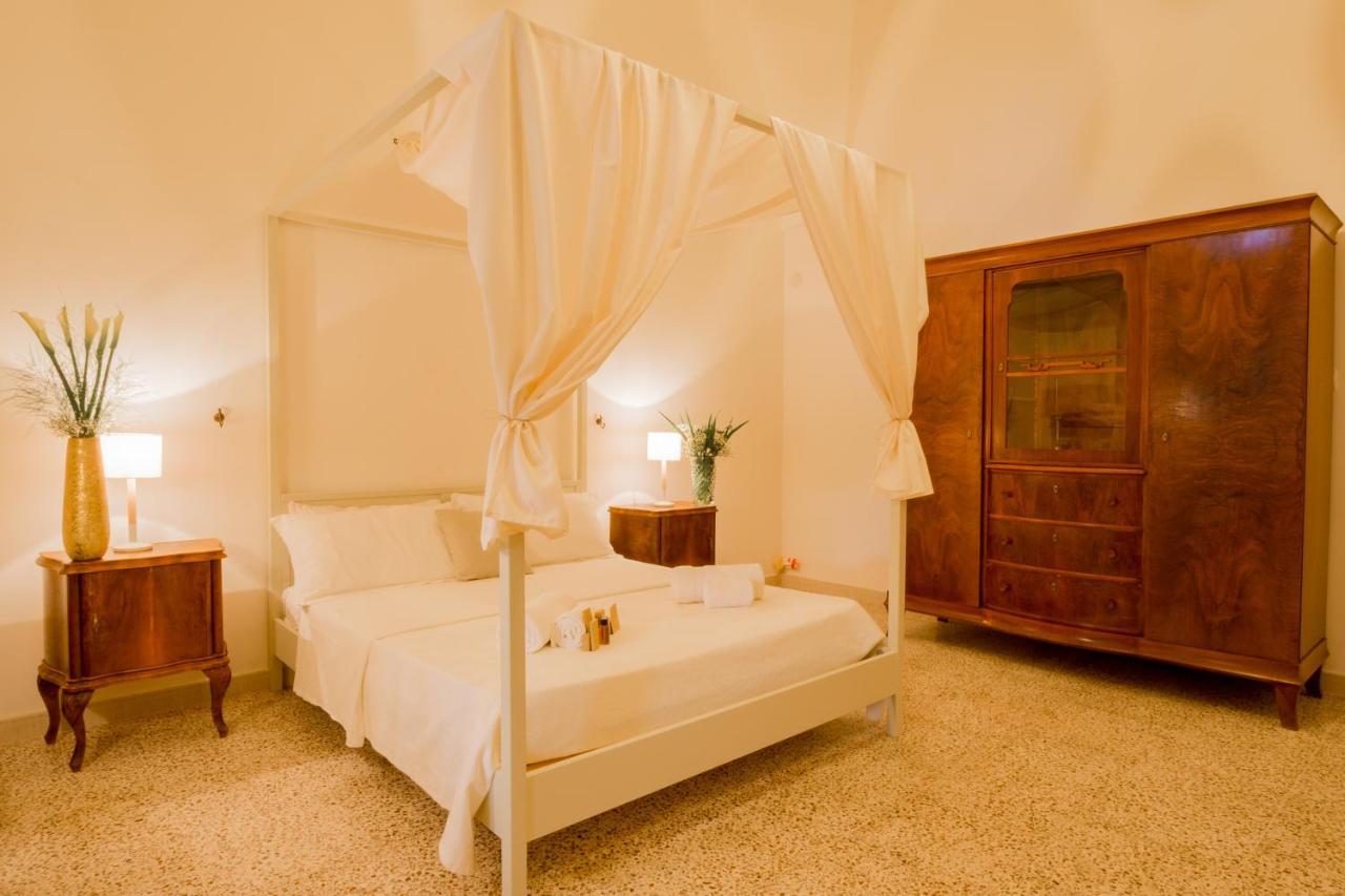 Palazzo Ashian Bed & Breakfast Presicce Bagian luar foto